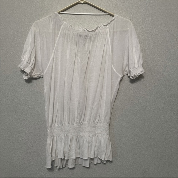 Guess white shirt - Picture 3 of 3